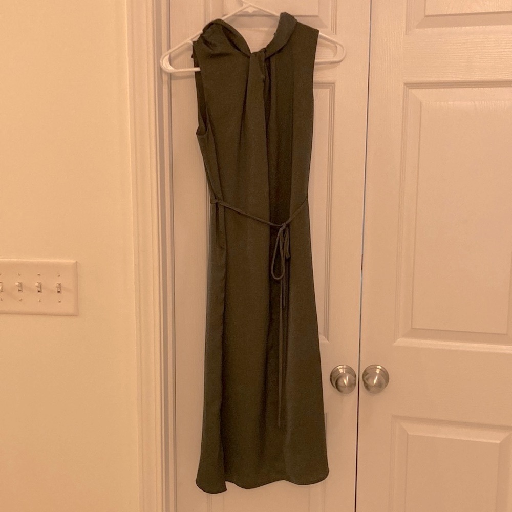 Banana republic satin midi dress NWT